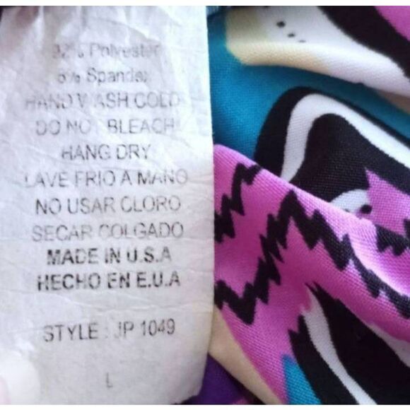 AZULES PURPLE, BLUE, WHITE, & BLACK STRAPLESS ROMPER SZ.L EUC. - Picture 6 of 8